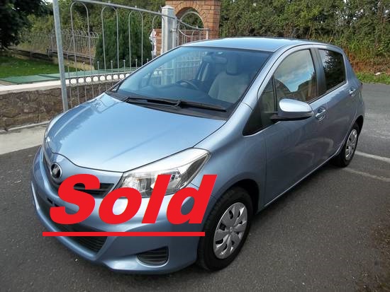 2012 toyota vitz blue Sold
